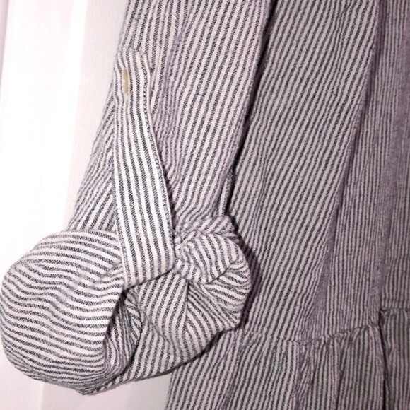 Anthropologie Sunday in Brooklyn small top - Picture 10 of 10